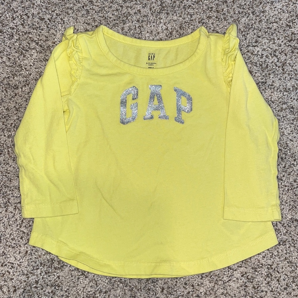 NWOT Gap yellow long sleeve ruffle shoulder top